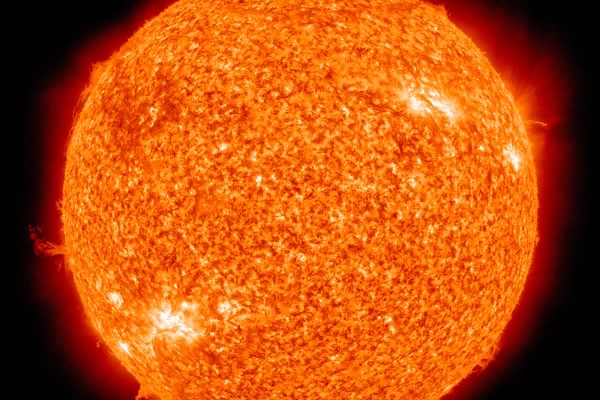 Слънцето — жълто джудже като източник на светлина